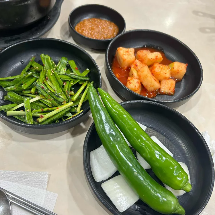 김명자굴국밥 대표 사진