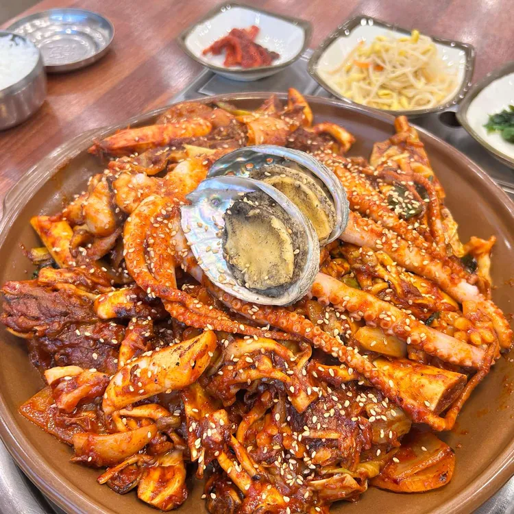 300도씨 해물갈비 대표 사진