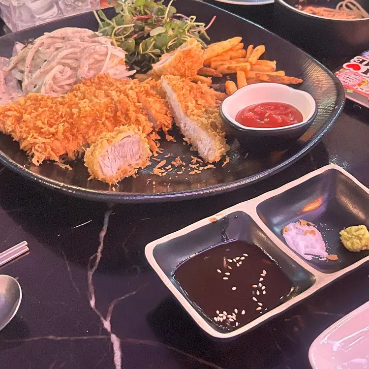 아띠 대표 사진