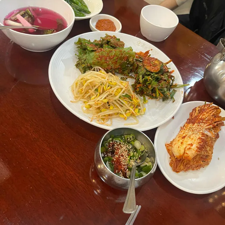 오얏리 돌솥밥 대표 사진