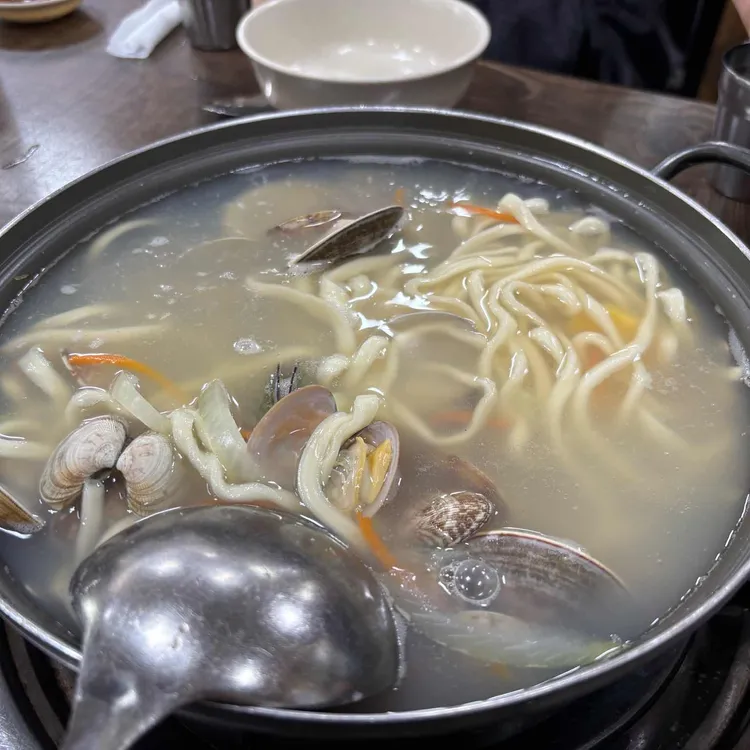 16호원조할머니칼국수 대표 사진