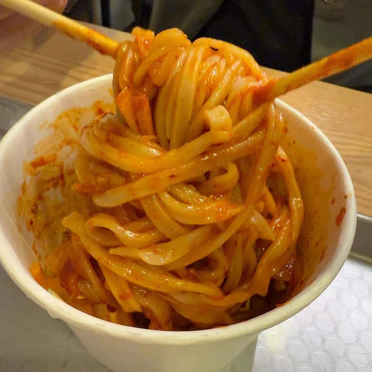 예터칼국수 대표 사진