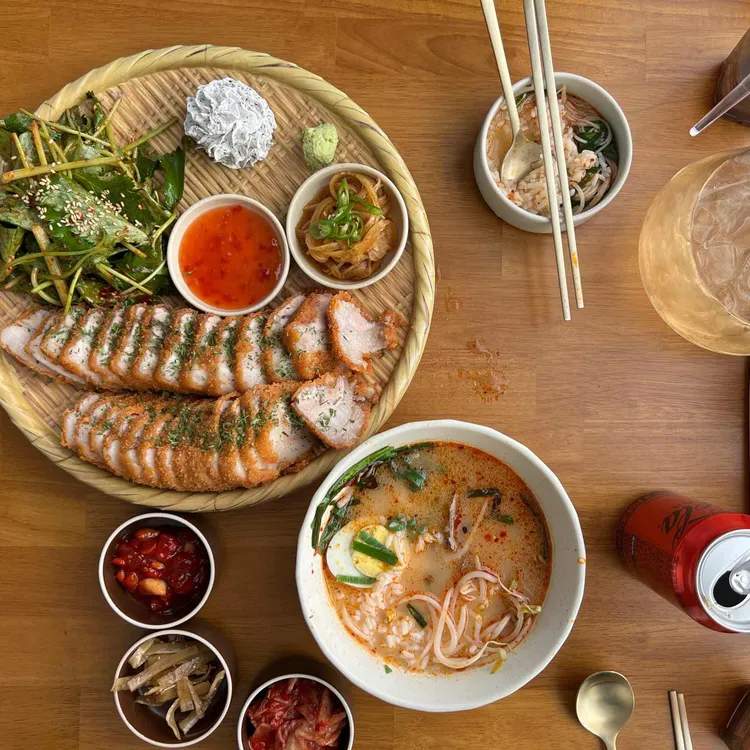 비범 대표 사진