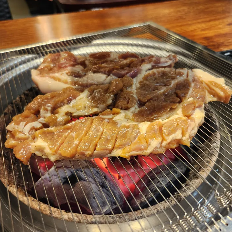 홍능 참숯불 갈비 대표 사진