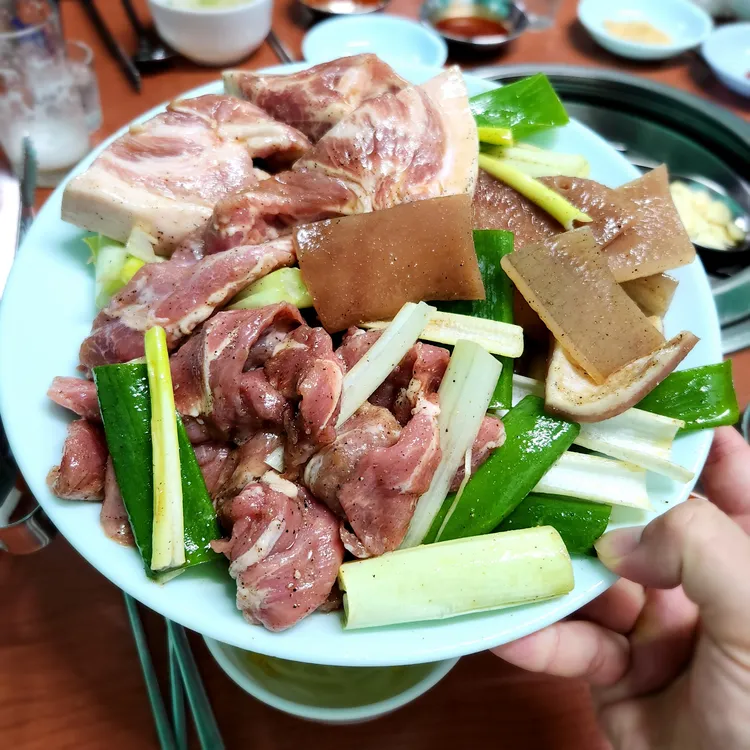 신사돼지뽈집 대표 사진