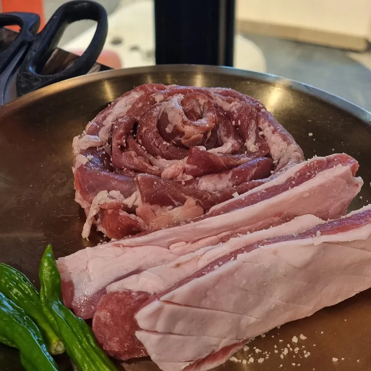 돼지집딸 대표 사진