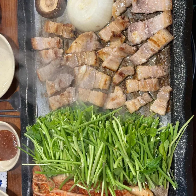 여의도미나리삼겹 대표 사진