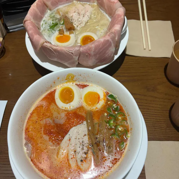 멘지 대표 사진