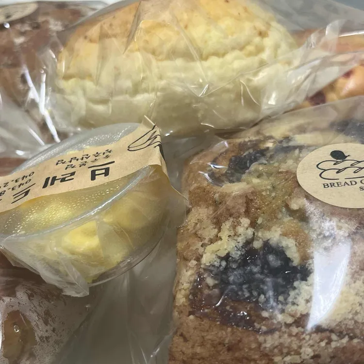 브레드코코와이티 대표 사진