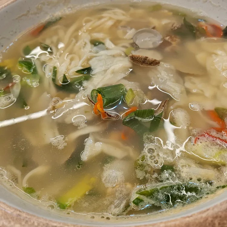 고향 엄마손 생바지락 칼국수 대표 사진