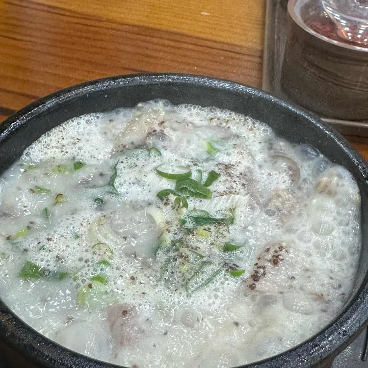화성옥 대표 사진