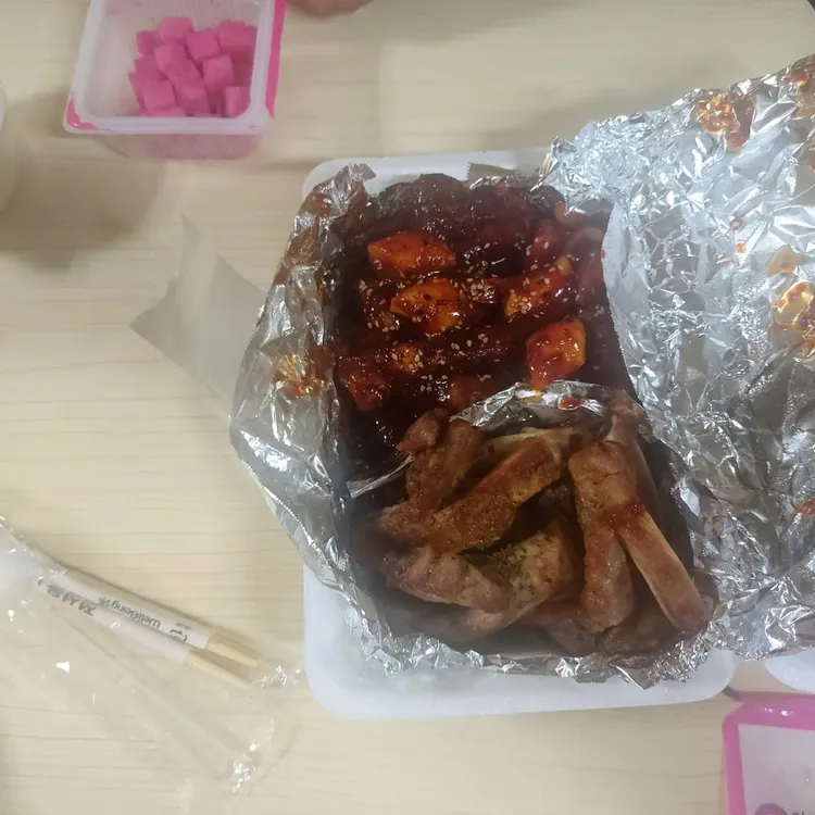 쪽갈비에미치닭  대표 사진
