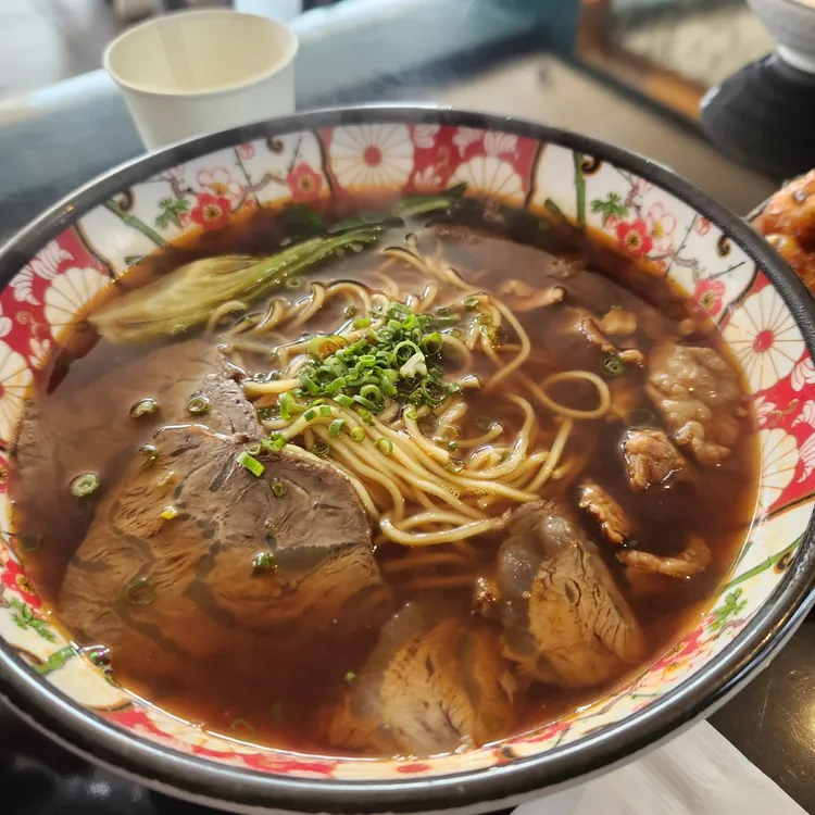 또시아 대표 사진