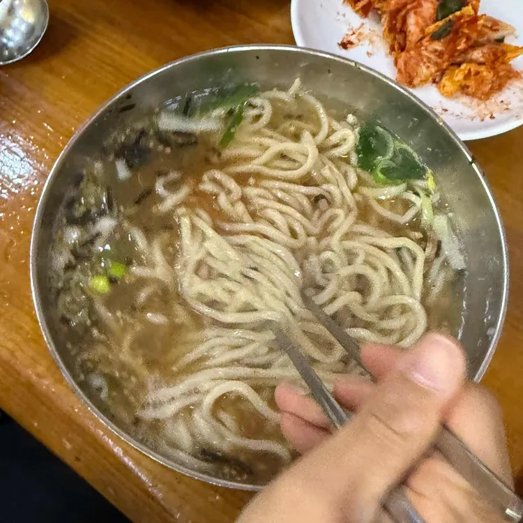 장미칼국수 대표 사진