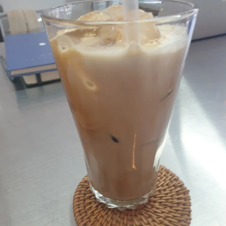 헤이 커피 대표 사진