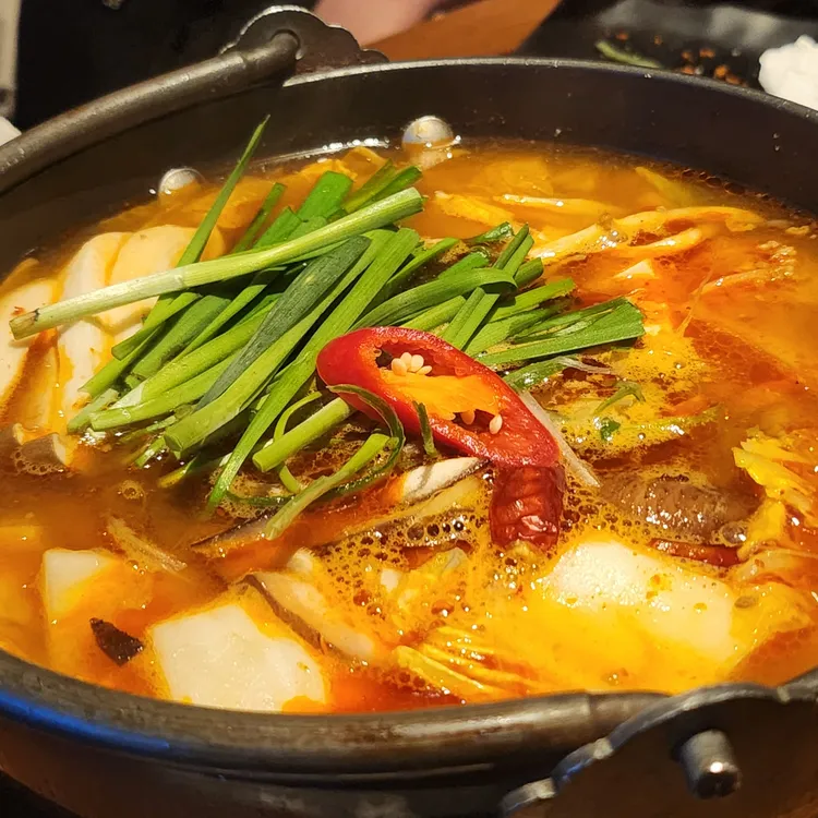 이자카야나무 대표 사진