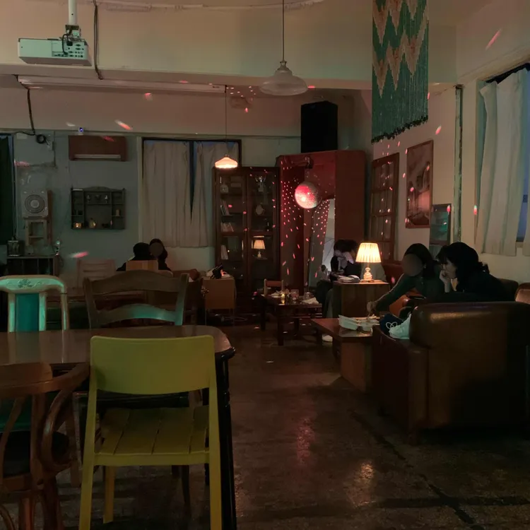 디엑사이지 대표 사진