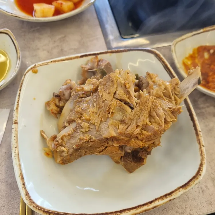 맛울림감자탕 대표 사진