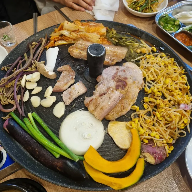 내포솥뚜껑삼겹살 사진 2