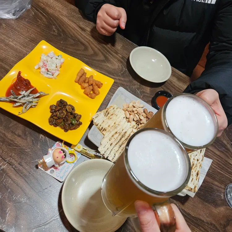 왁짜지껄 대표 사진