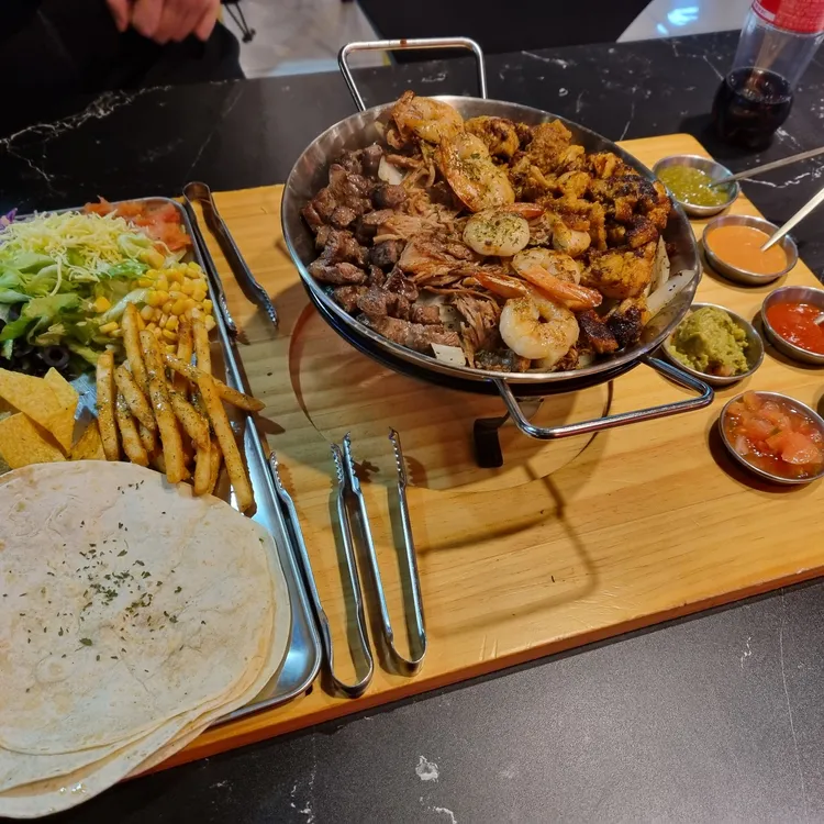 더맨타코 대표 사진