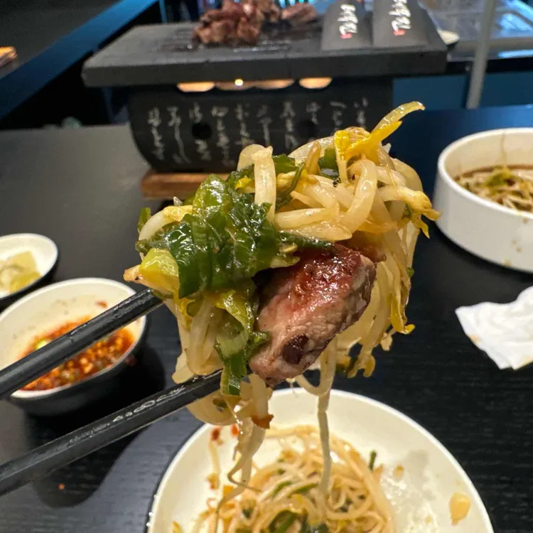 테무진 대표 사진