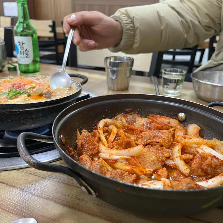 상다리기사식당 대표 사진