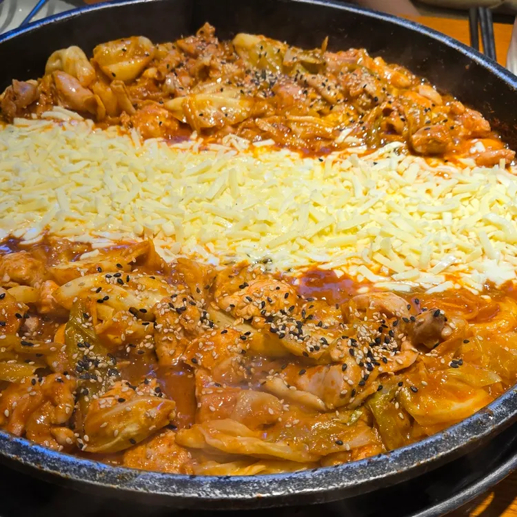 장인닭갈비 사진