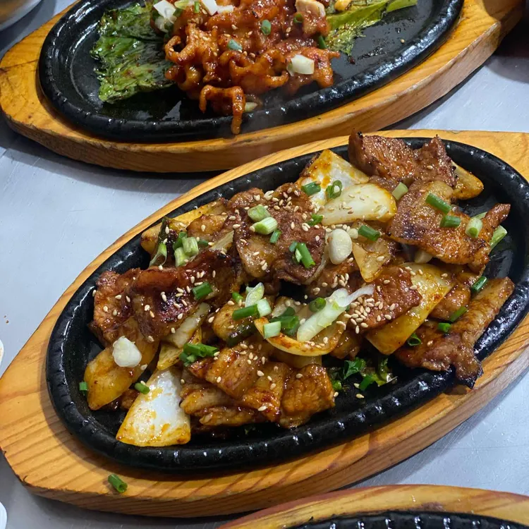 불닭발과불족발 사진 1