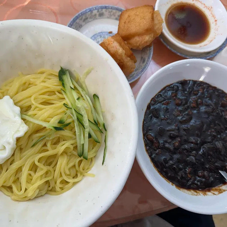 신성루 대표 사진