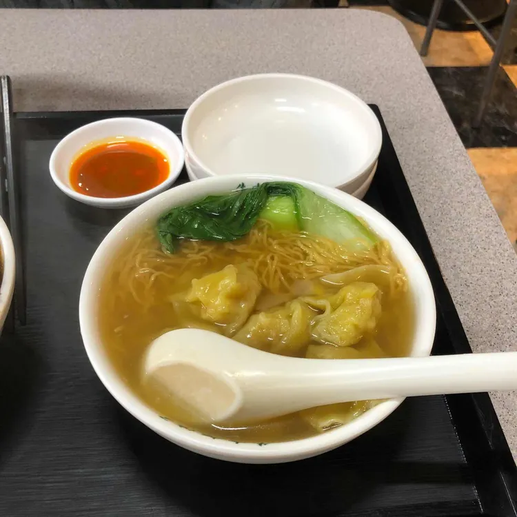 뉴러우멘관즈 대표 사진