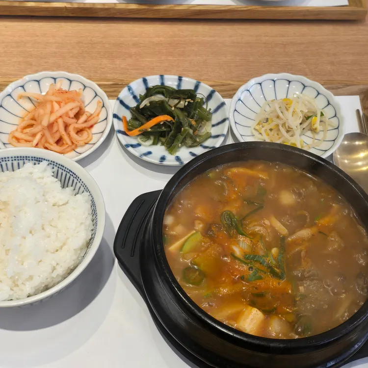 그김에 대표 사진
