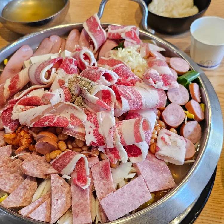 쉐프의부대찌개 대표 사진