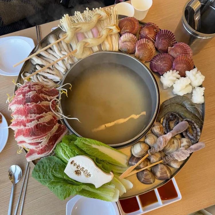 바담칼국수 대표 사진