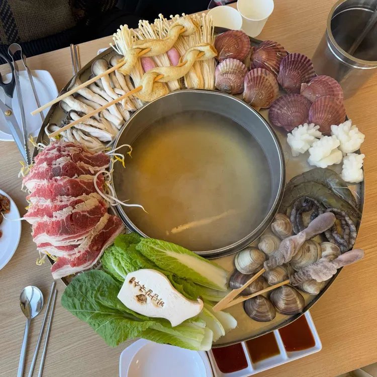 바담칼국수 대표 사진