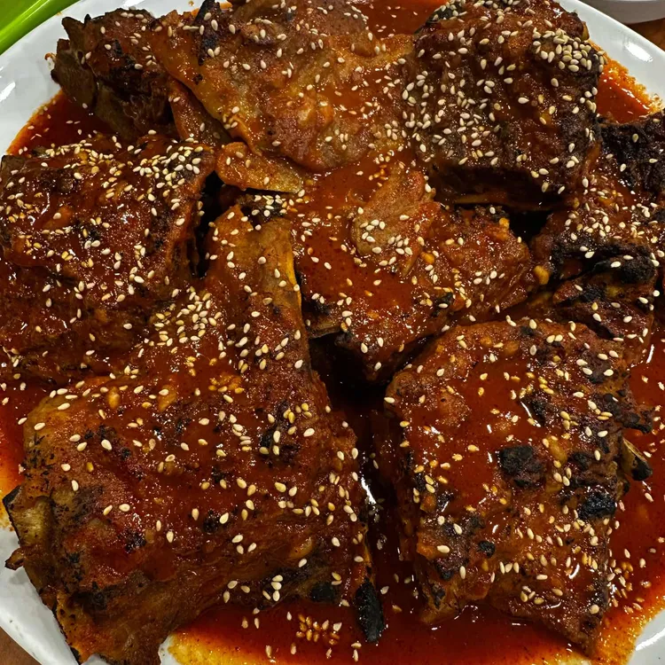 크라운감자탕 대표 사진