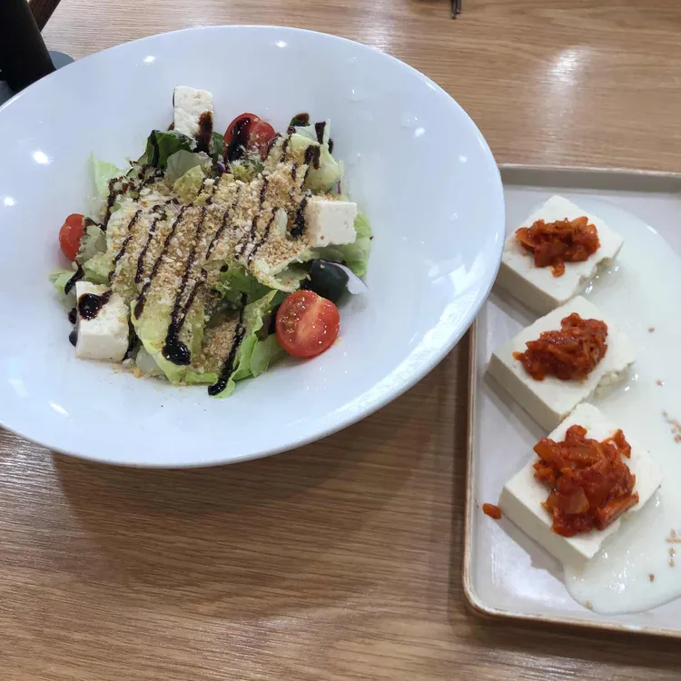온유담 대표 사진