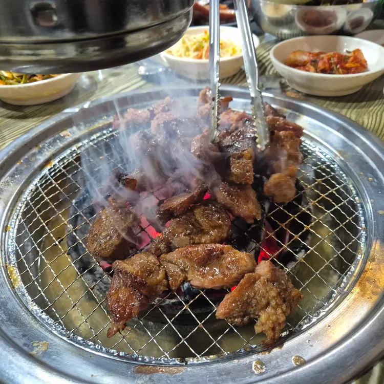 시골숯불돼지갈비 대표 사진