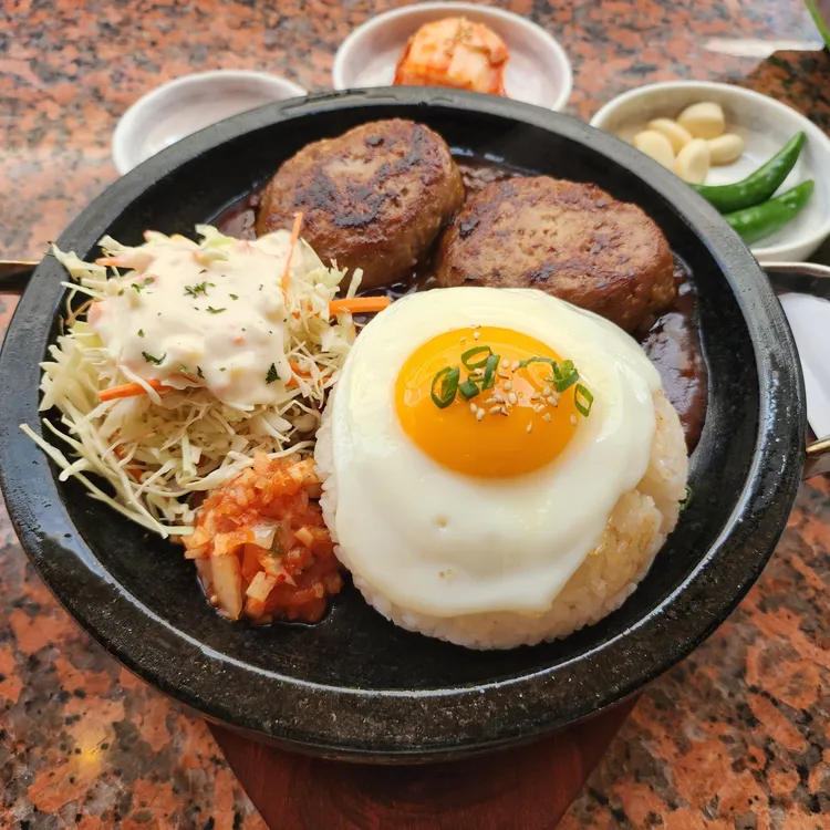 차렷 사진 1