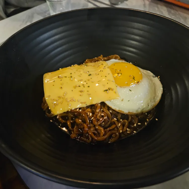 여기 대표 사진