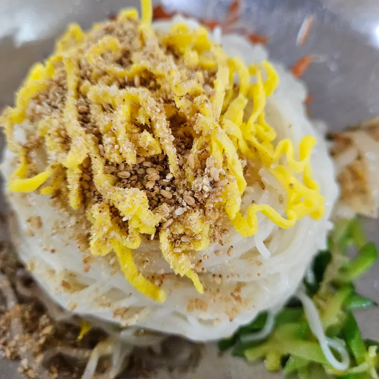 손영환비빔국수칼국수 대표 사진
