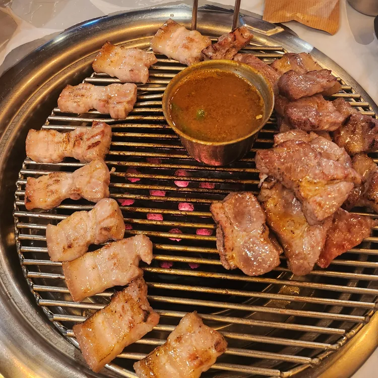 돈사돈 대표 사진
