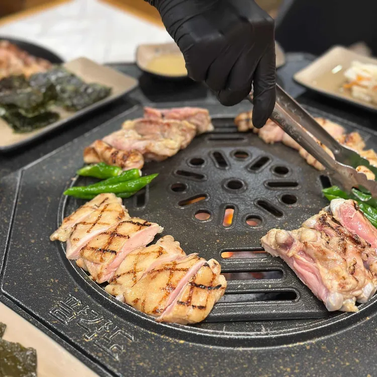 팔각도 대표 사진