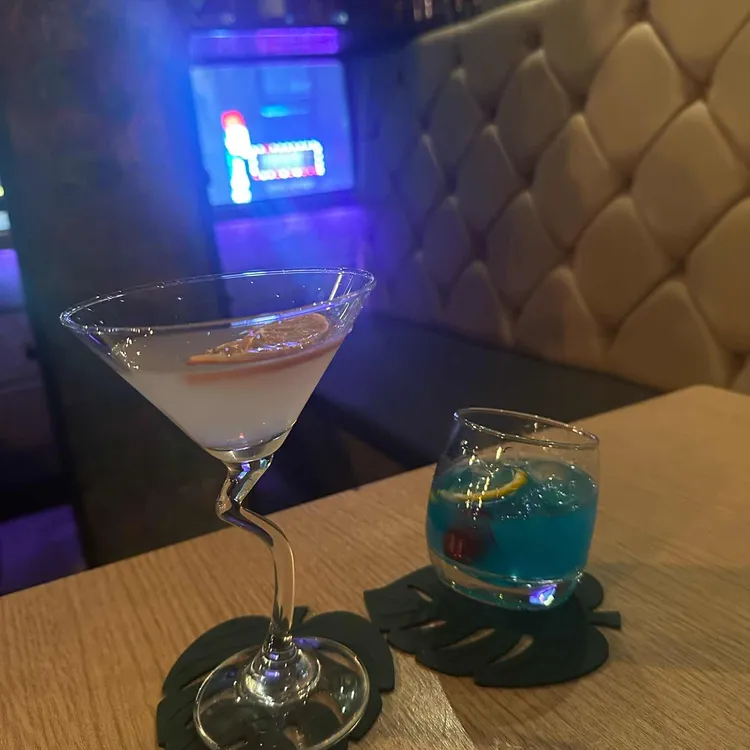 아지트 대표 사진