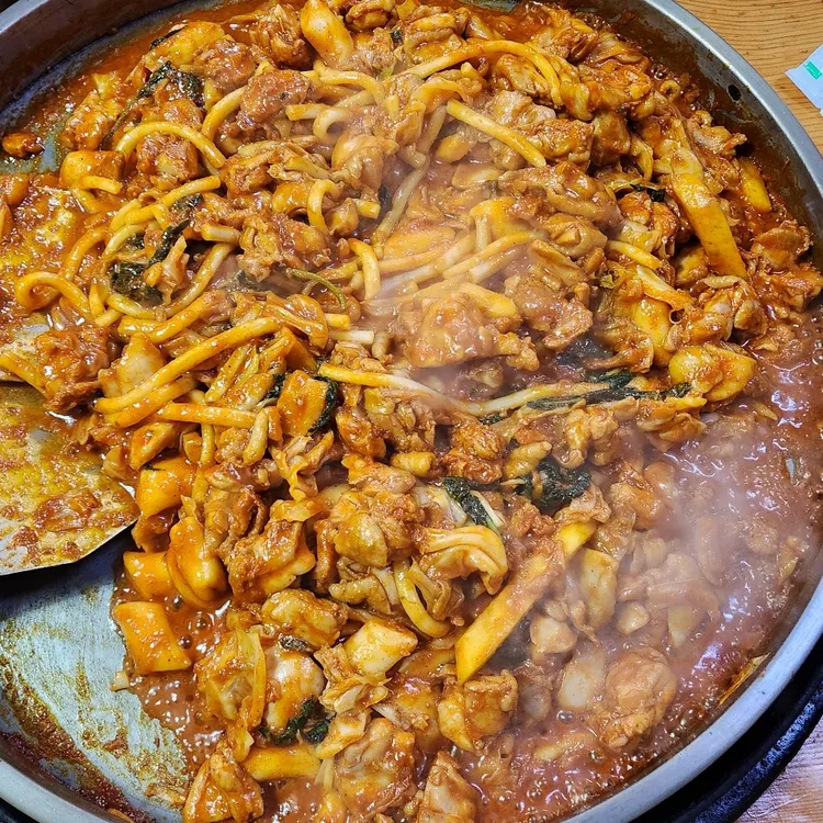 봉봉닭갈비막국수 대표 사진
