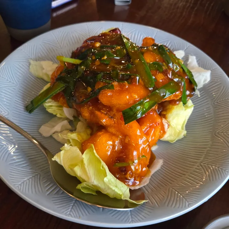 찌엔용 대표 사진