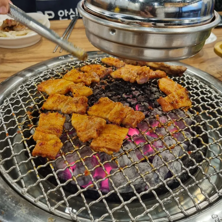 수원참숯돼지갈비 대표 사진