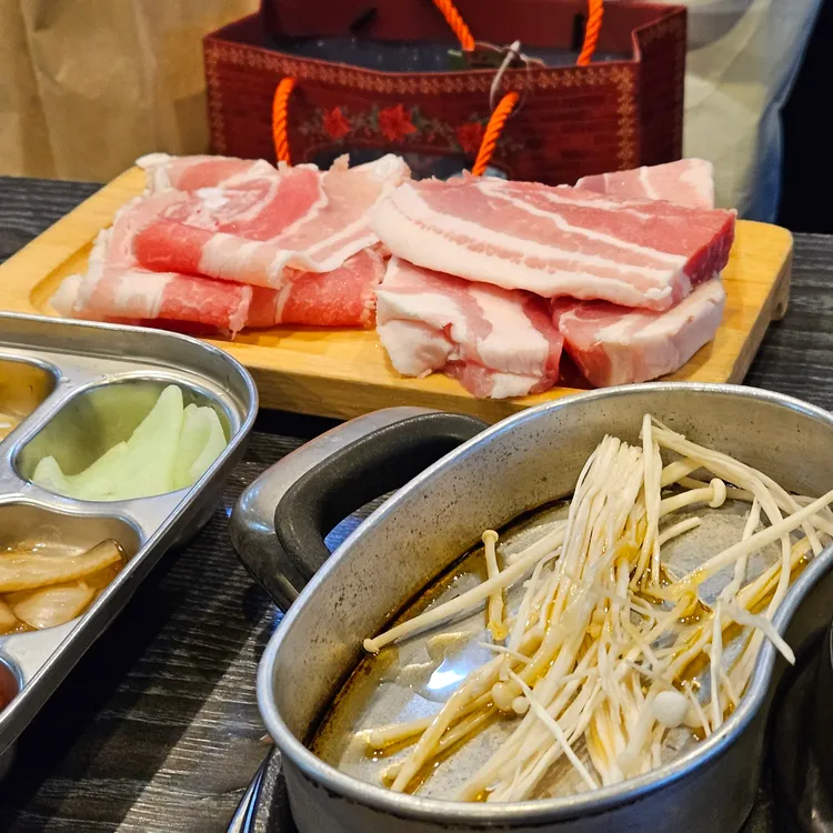 고깃간 무한리필 대표 사진