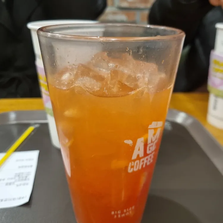 메가커피 대표 사진