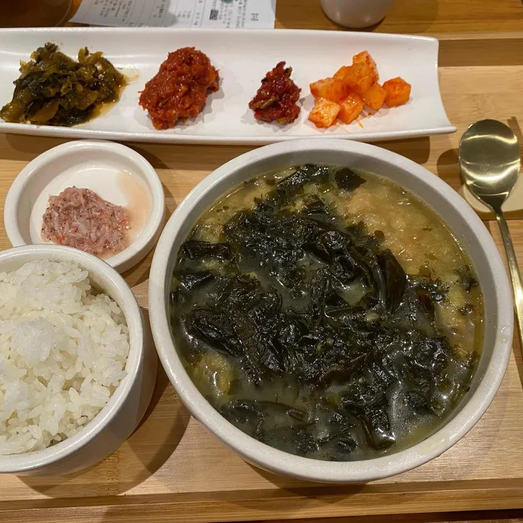 황태일로 대표 사진